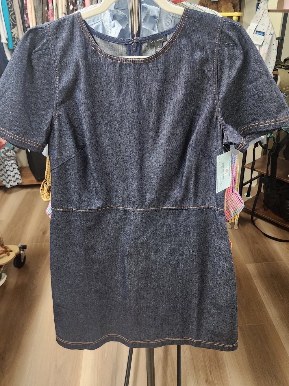 Ann Taylor Indigo Denim Short Sleeve Shift Dress